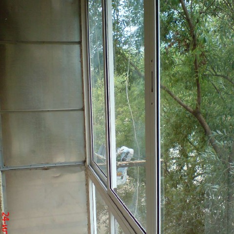 Алюминиевые рамы для балконов УралБалкон