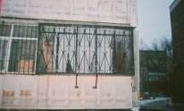 Металлическая балконная рама решетка УралБалкон